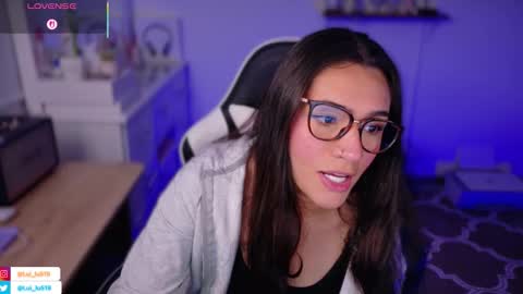 Snapshot of soyabby_ chatting on December 13, 10:15 pm Luisa online show from December 13, 10:15 pm