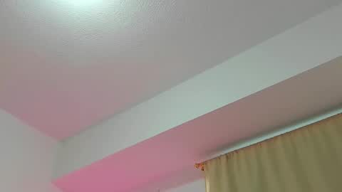 Instagram Soyamandaa  1 online show from October 27, 9:30 pm