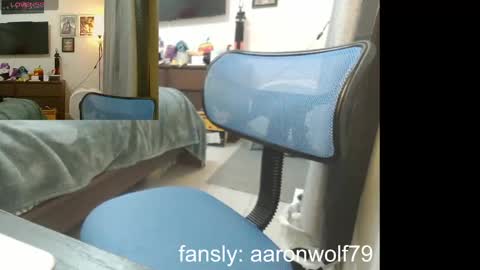 Snapshot of soyelpoti79 chatting on September 21, 1:13 pm WhiteWolfFL online show from September 21, 1:13 pm