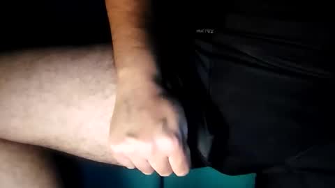 soymanu1 online show from April 6, 5:52 am