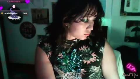 Snapshot of soynanabela chatting on February 19, 11:57 pm Nana Bela  online show from February 19, 11:57 pm