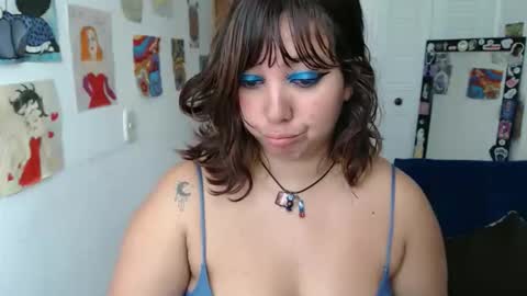 Snapshot of soynanabela chatting on June 4, 3:07 pm Nana Bela online show from June 4, 3:07 pm