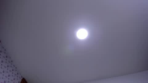 Snapshot of soyqeen chatting on March 6, 3:03 am SoyQueen online show from March 6, 3:03 am