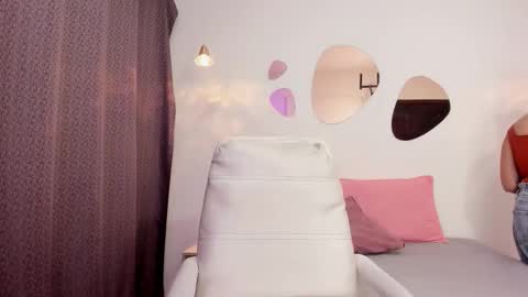 Snapshot of soysamicita_ chatting on October 14, 7:25 pm Sami Diaz online show from October 14, 7:25 pm