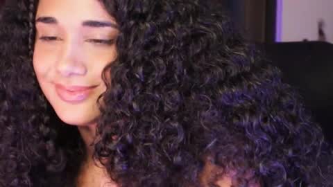 Snapshot of soytropicalfruit chatting on January 4, 3:07 am You want to talk to me more personal follow me in My Channel VIP 50 the discount online show from January 4, 3:07 am