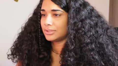 Snapshot of soytropicalfruit chatting on January 29, 7:22 pm You want to talk to me more personal follow me in My Channel VIP 50 the discount online show from January 29, 7:22 pm