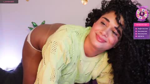 Snapshot of soytropicalfruit chatting on February 6, 3:59 am You want to talk to me more personal follow me in My Channel VIP 50 the discount online show from February 6, 3:59 am