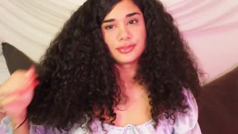 Snapshot of soytropicalfruit chatting on March 11, 1:12 pm You want to talk to me more personal follow me in My Channel VIP 50 the discount online show from March 11, 1:12 pm