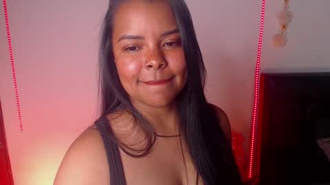 Snapshot of soytucolor chatting on December 14, 12:55 am Paula  add me on snap online show from December 14, 12:55 am