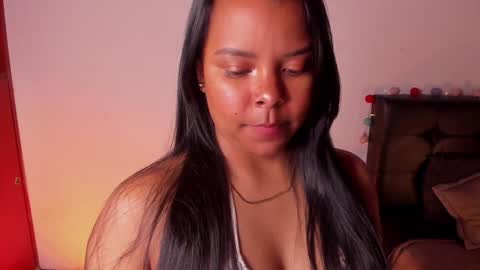 Snapshot of soytucolor chatting on January 22, 1:20 am Paula  add me on snap online show from January 22, 1:20 am