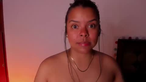 Snapshot of soytucolor chatting on March 4, 12:22 pm Paula  add me on snap online show from March 4, 12:22 pm