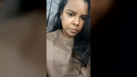 Snapshot of soytucolor chatting on June 22, 4:15 pm Paula add me on snap online show from June 22, 4:15 pm