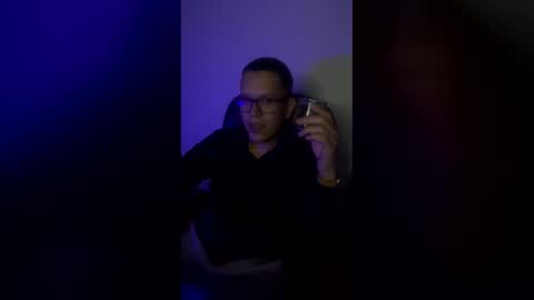 Snapshot of soytudoctoramor chatting on January 6, 3:10 am Usuario69 online show from January 6, 3:10 am