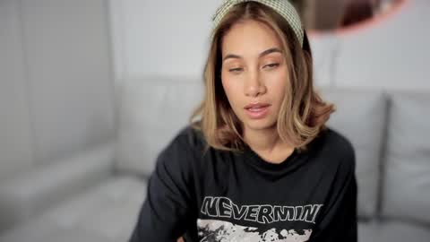 Snapshot of soytulu_ chatting on January 14, 2:19 am brisa  s online show from January 14, 2:19 am