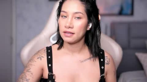 Snapshot of soytulu_ chatting on March 6, 3:30 pm brisa s online show from March 6, 3:30 pm