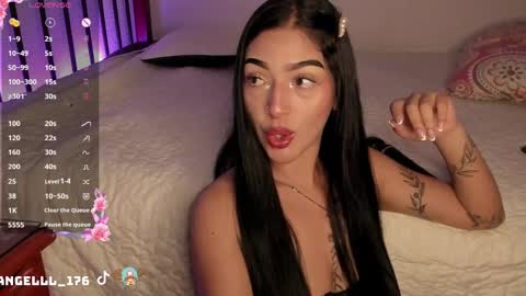 VANESSA  online show from December 23, 2:45 am