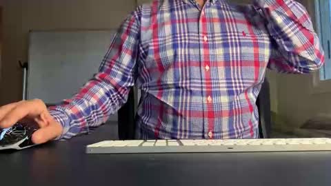 Snapshot of spa_eng chatting on January 9, 7:33 am SPA ENG online show from January 9, 7:33 am