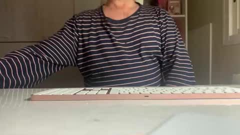 Snapshot of spa_eng chatting on January 16, 9:41 pm SPA ENG online show from January 16, 9:41 pm