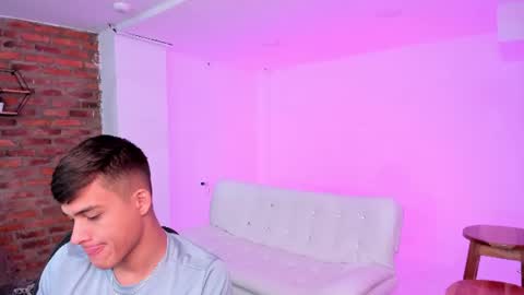 Gabo Lucas and Justin online show from July 22, 7:27 pm