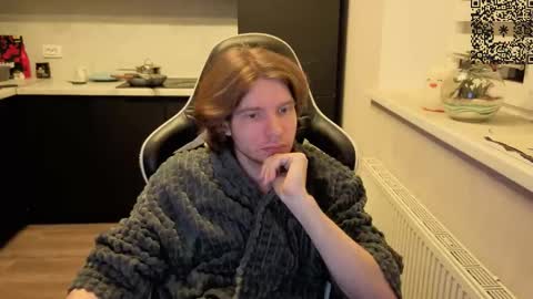 Mike online show from October 26, 9:21 pm