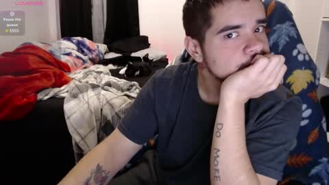 spanishcouple4255 online show from October 30, 3:19 am