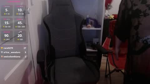 spanishcouple4255 online show from November 29, 2:42 pm