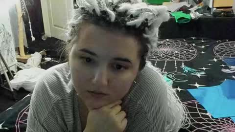 Snapshot of spanking_girls chatting on January 17, 11:29 pm Evgenia online show from January 17, 11:29 pm