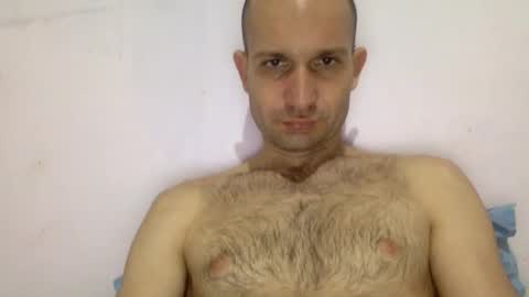 Snaiky online show from December 2, 5:15 pm