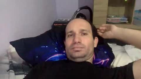 Snaiky online show from February 6, 7:28 pm