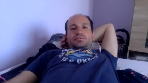 Snaiky online show from April 24, 2:08 pm