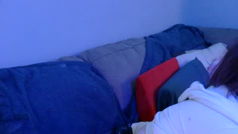 Snapshot of sparklelove69 chatting on June 27, 9:14 am Scottietee online show from June 27, 9:14 am