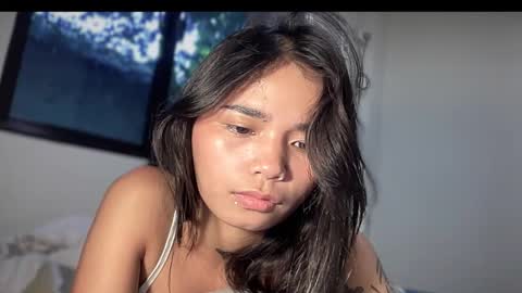 Snapshot of sparklexcx chatting on December 16, 11:43 pm Sparkle online show from December 16, 11:43 pm