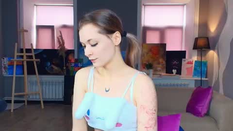 Kate online show from June 25, 7:46 am