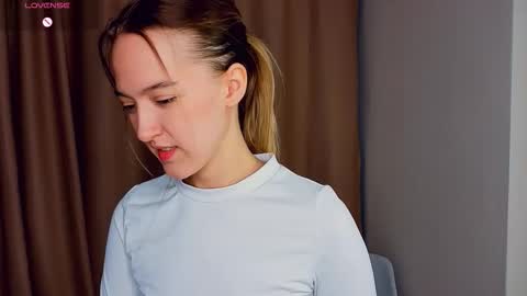 Mary online show from February 14, 8:49 pm