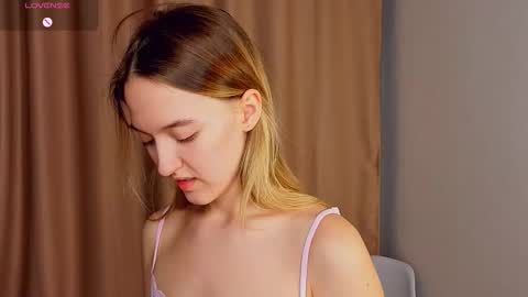 Mary online show from February 18, 6:48 pm