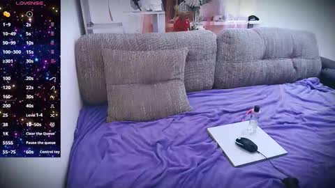 sparkyferret online show from November 23, 7:41 am