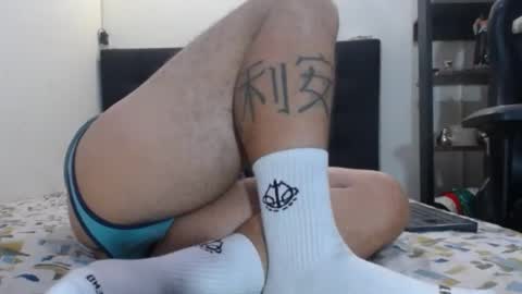 Snapshot of spartacus_cam chatting on June 6, 6:29 am online show from June 6, 6:29 am