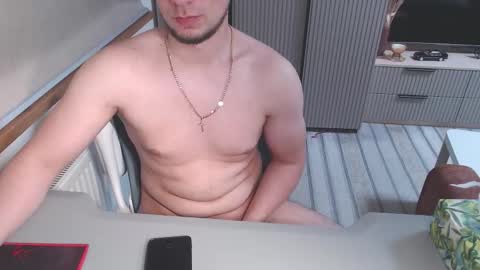 Snapshot of spb78 chatting on December 17, 11:11 pm Art online show from December 17, 11:11 pm