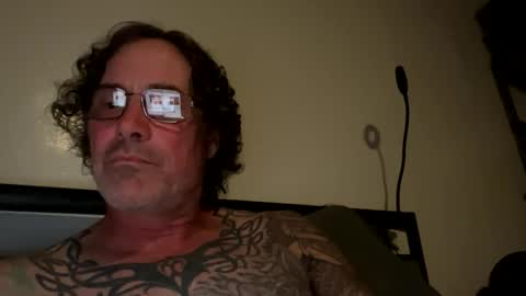 specter1972 online show from February 14, 12:51 am