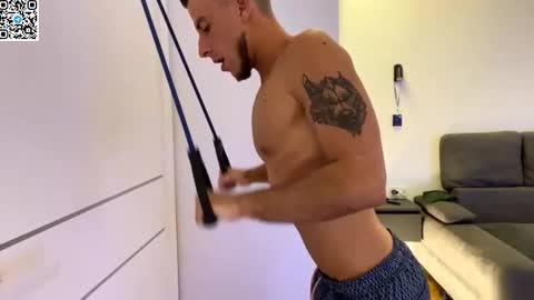 Snapshot of speed_god chatting on October 27, 10:14 pm Alex online show from October 27, 10:14 pm