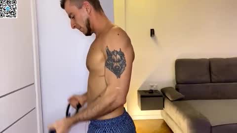 Snapshot of speed_god chatting on November 21, 8:18 pm Alex online show from November 21, 8:18 pm