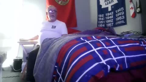 Snapshot of speedy58 chatting on January 12, 1:42 am Speedy online show from January 12, 1:42 am