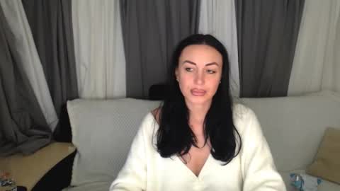 Carla online show from January 18, 6:01 pm