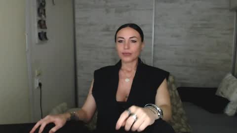 Carla online show from April 29, 1:37 pm