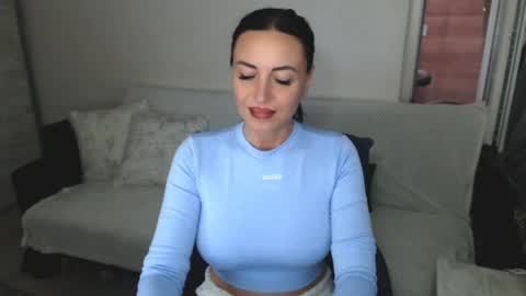 Snapshot of spicemint chatting on May 22, 3:17 pm Carla online show from May 22, 3:17 pm