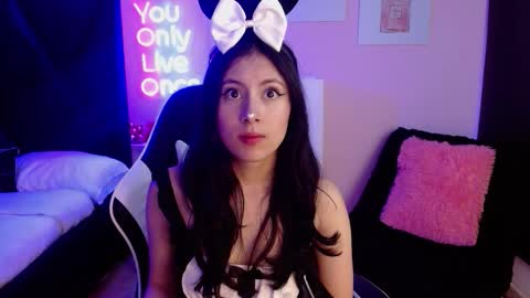 scarlett online show from March 2, 1:18 pm