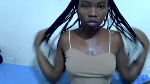 Snapshot of spicy_kittie chatting on July 20, 1:57 pm Kittle online show from July 20, 1:57 pm