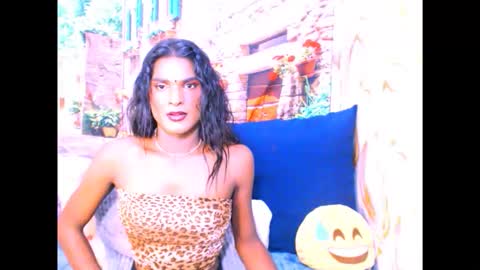 spicybarbie4u online show from February 26, 11:59 pm