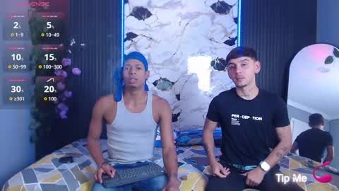    online show from September 22, 8:55 pm