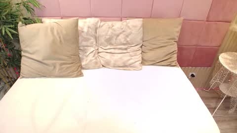 spicycarlaxx online show from January 17, 7:50 pm